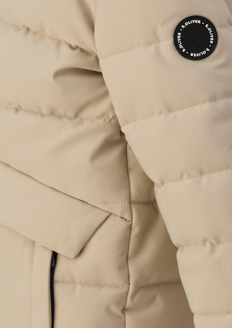 s.Oliver Mantel in Beige: voorkant