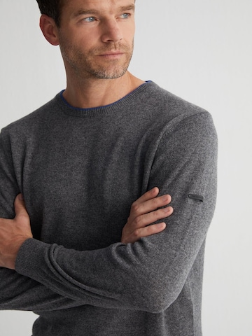 SILK & CASHMERE Gebreid vest in Grijs