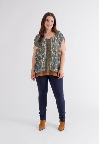 October Blouse in Groen