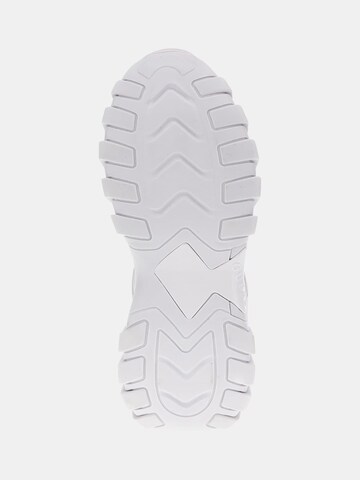 GUESS Sneakers laag 'Nowah' in Wit