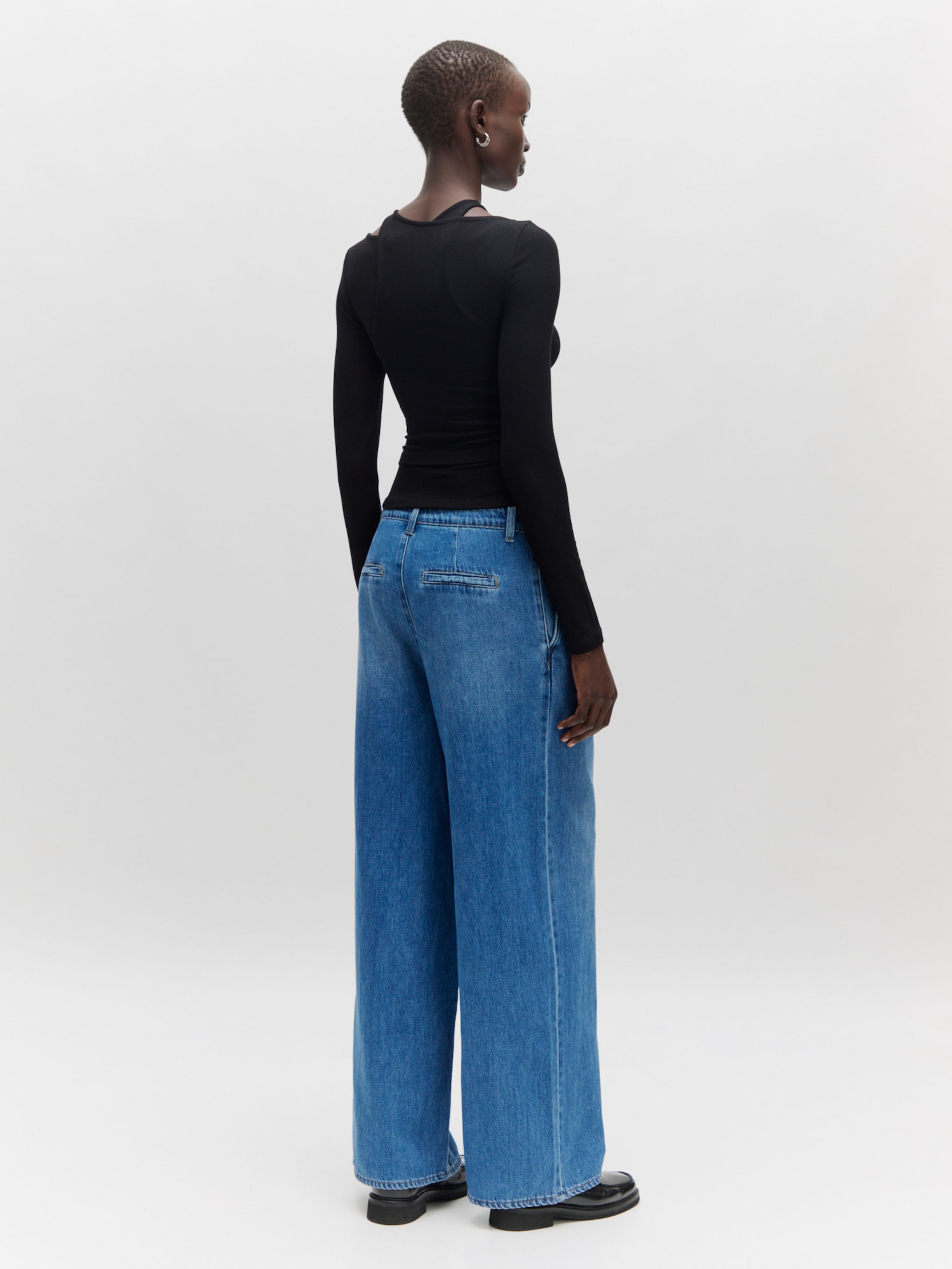 EDITED Shirt 'Sanoe' Zwart