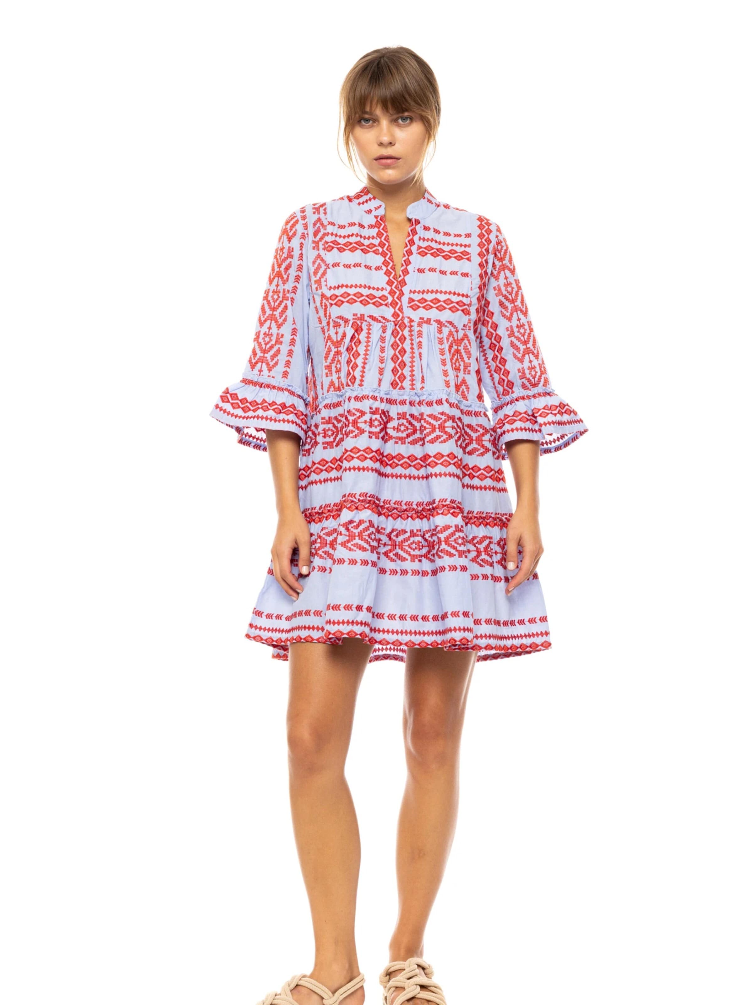 Pink Label - Vestido de verano 'BEACHWEAR EMBRODERY ICE BLUE' en azul: frente