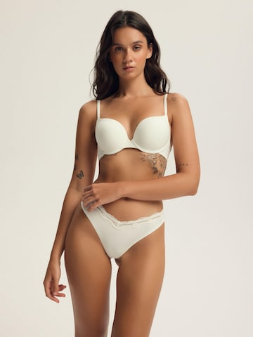 Push-up Reggiseno 'Super-Push-up-BH Arien, nahtlos, glatte T-Shirt-Cups' di ESOTIQ in beige
