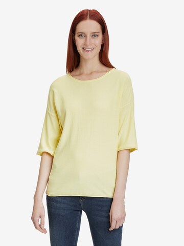 Betty & Co Sweater in Yellow: front