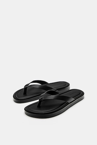 Flip-flops de la Pull&Bear pe negru