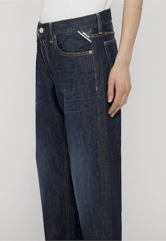 REPLAY Regular Jeans 'Aubry' in Blau