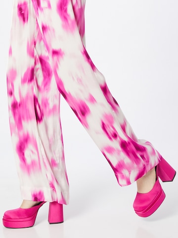 Loosefit Pantalon Birgitte Herskind en rose