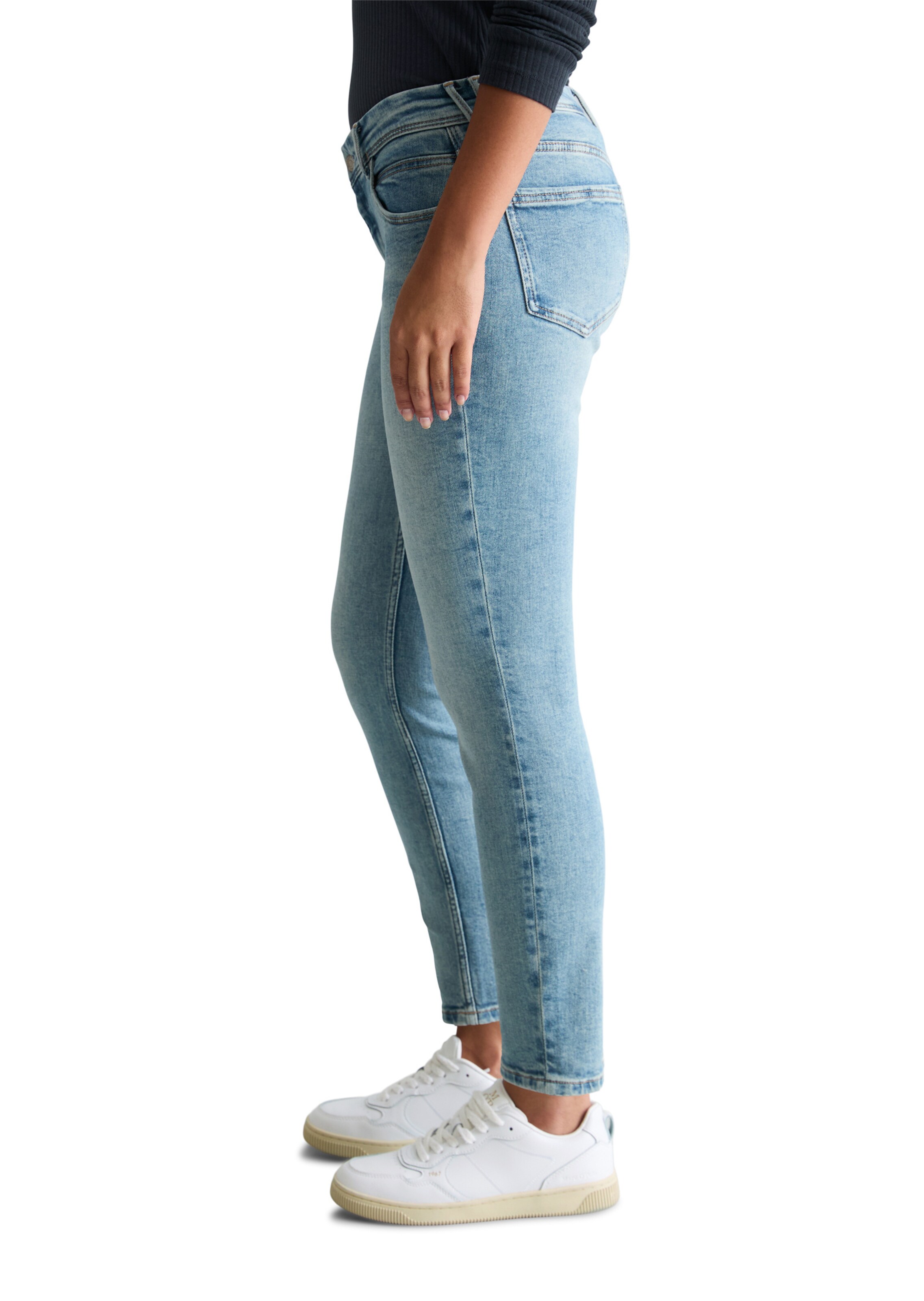 Marc O'Polo DENIM Slimfit Jeans 'Alva' in Blauw