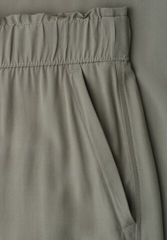 Street One Studio Loosefit Hose in Grün