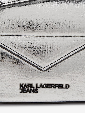 KARL LAGERFELD JEANS Taška přes rameno – stříbrná