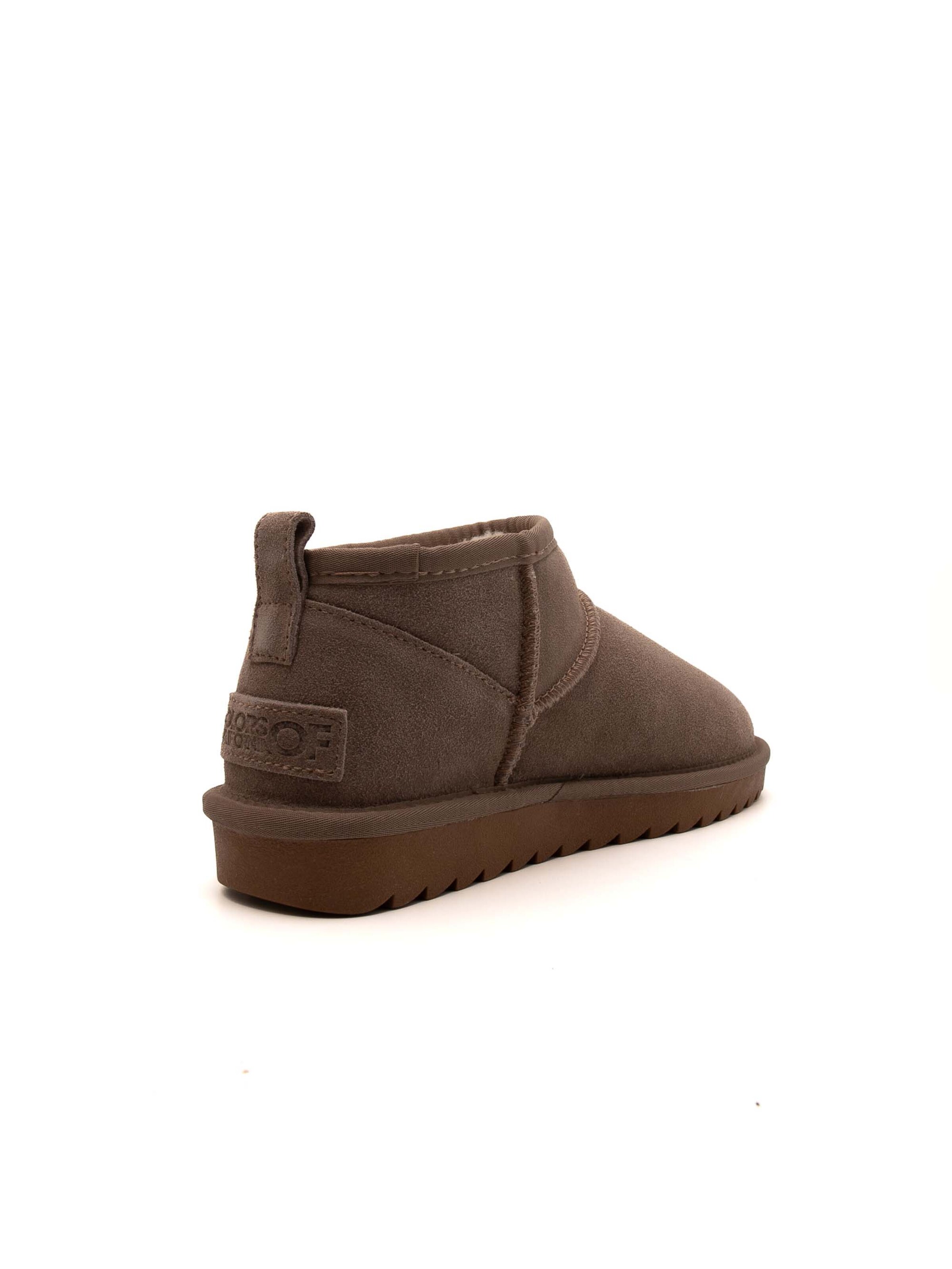 COLORS OF CALIFORNIA Boot in Beige