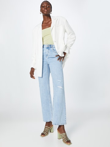 VERO MODA Bootcut Jeansy 'Kithy' w kolorze niebieski