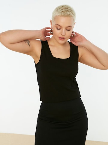 Trendyol Curve - Camiseta para dormir en negro: frente