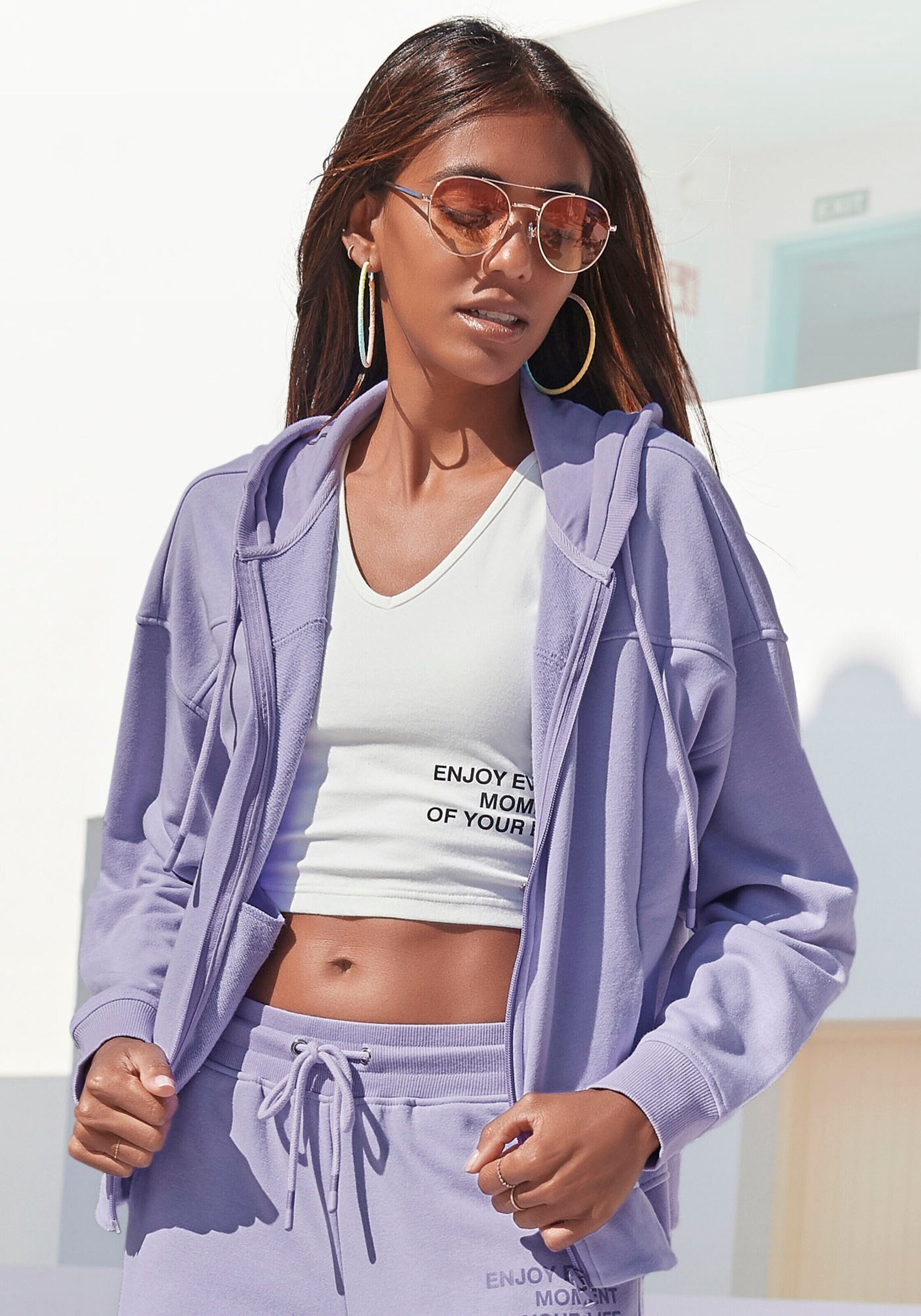 BUFFALO Tréning dzseki - lila: elől