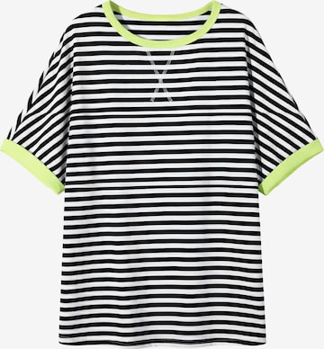 Imily Bela Тениска в черно: отпред