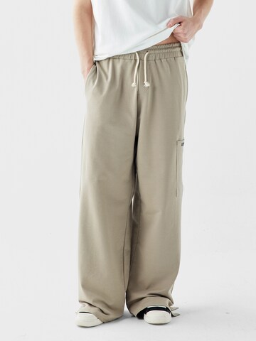 Loosefit Pantaloni 'Kyle' di VAMOS CLO in beige: frontale