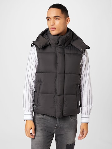 Gilet Superdry en noir : devant