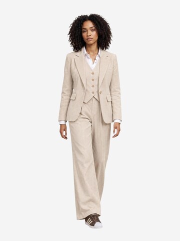 I AM Kostym 'ZAFFIRO TAILORED WAISTCOAT SLI6GL026250D' i beige: framsida