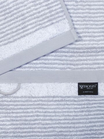 ROSS Towel 'Stripes' in Grey