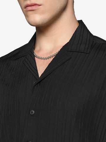 juoda Campus Sutra Standartinis modelis Marškiniai 'Zion '