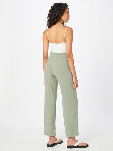 ABOUT YOU Wide Leg Hose 'Lynn' in Grün