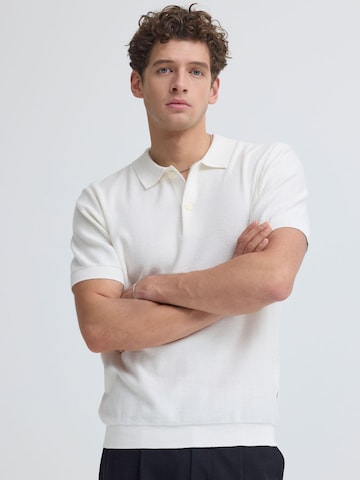 T-Shirt ' CFEdward ' Casual Friday en blanc : devant