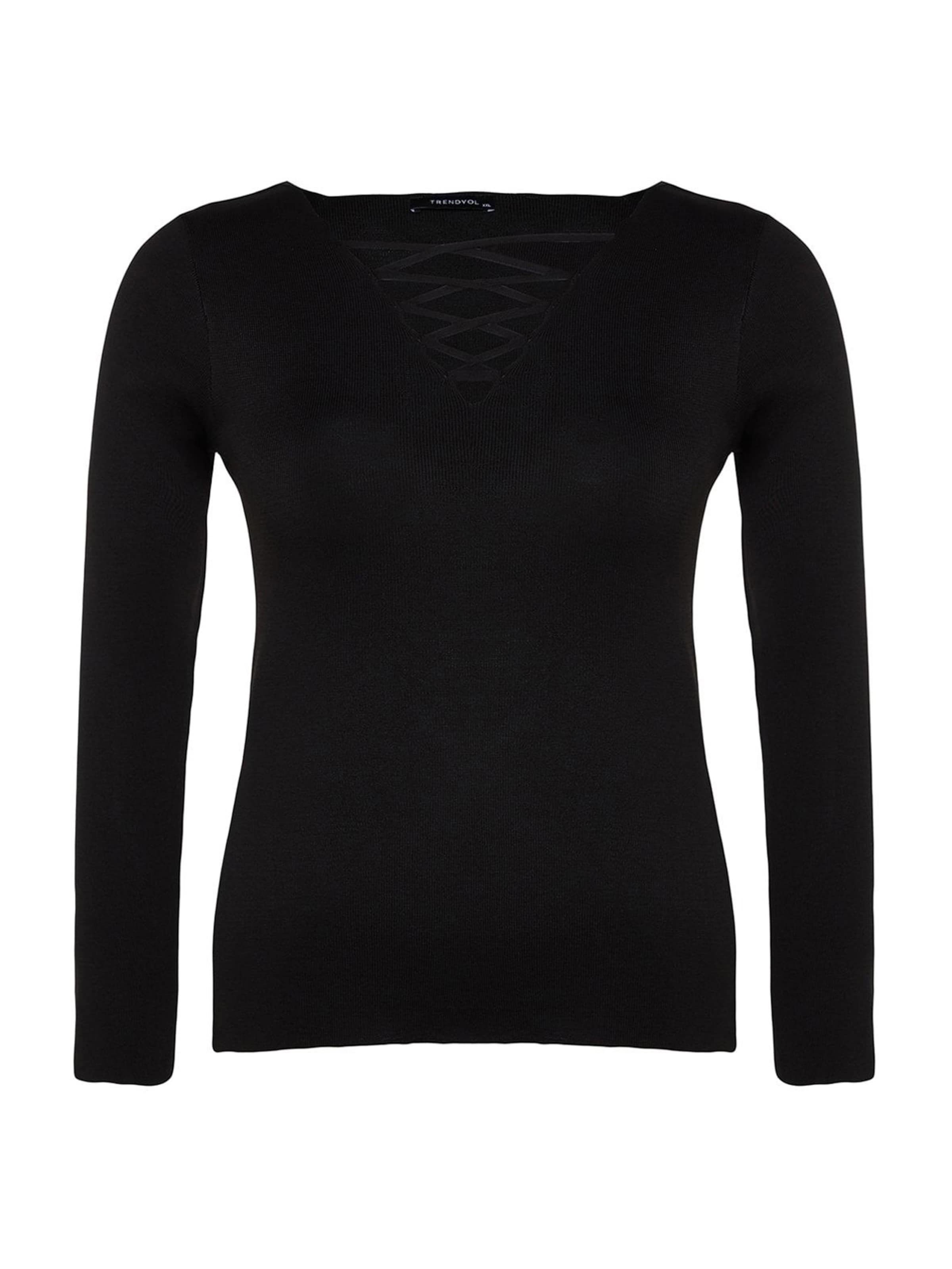 Trendyol Curve Пуловер в черно: отпред