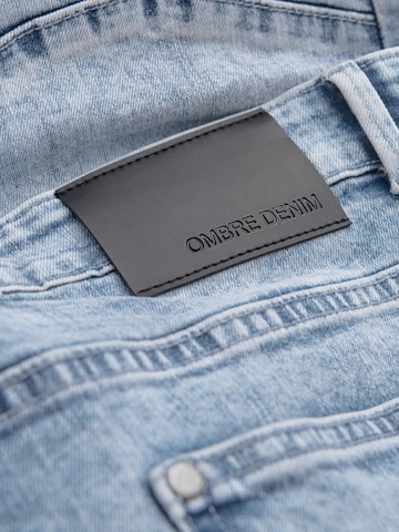 Ombre Tapered Jeans in Blauw