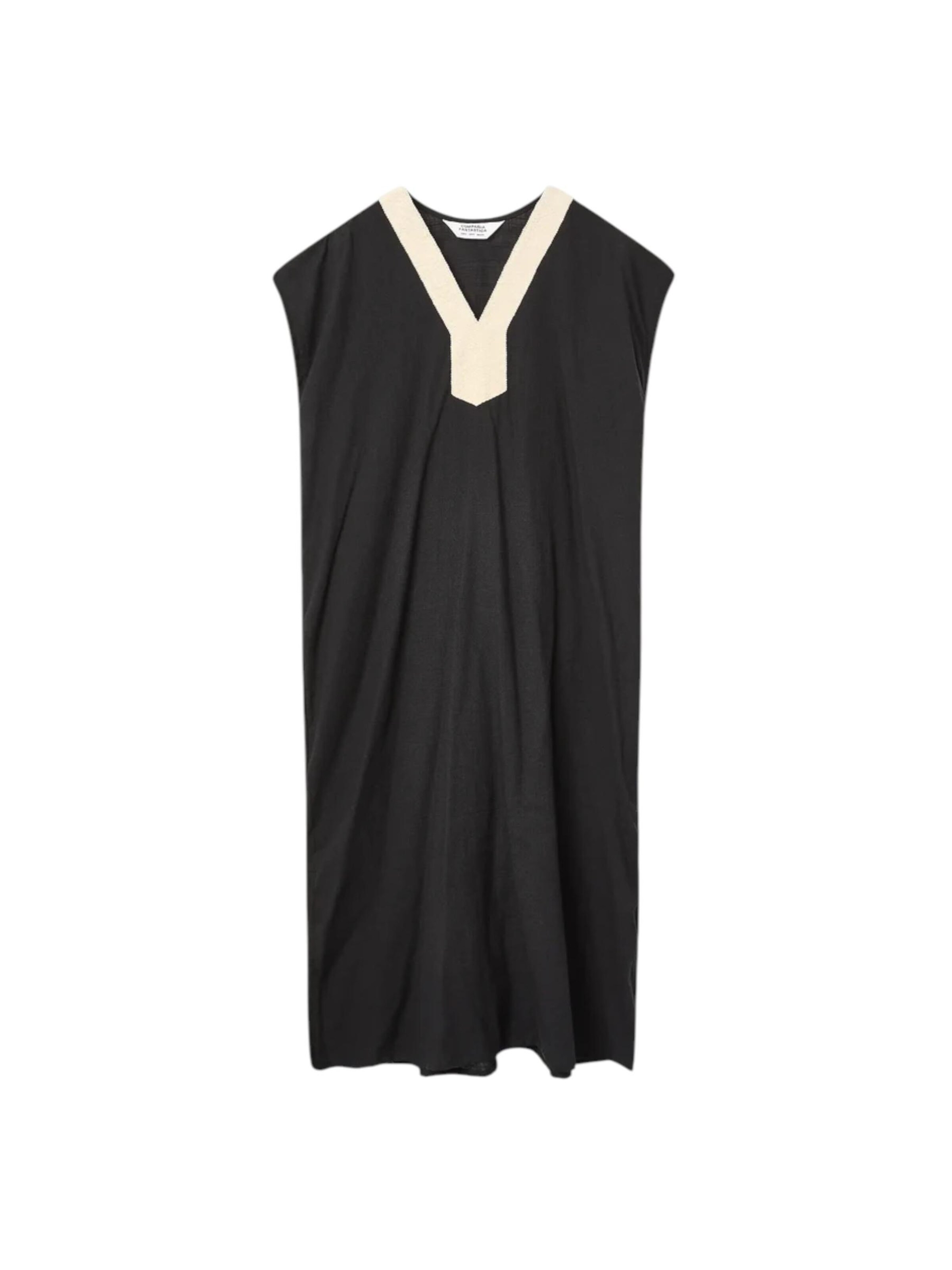 Compania Fantastica Summer Dress in Black: front