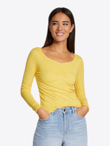 Rich & Royal Μπλουζάκι σε κίτρινο: μπροστά