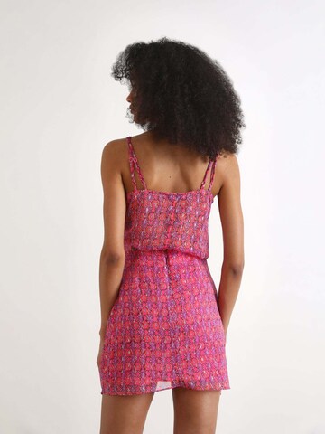 Scalpers Top in Pink