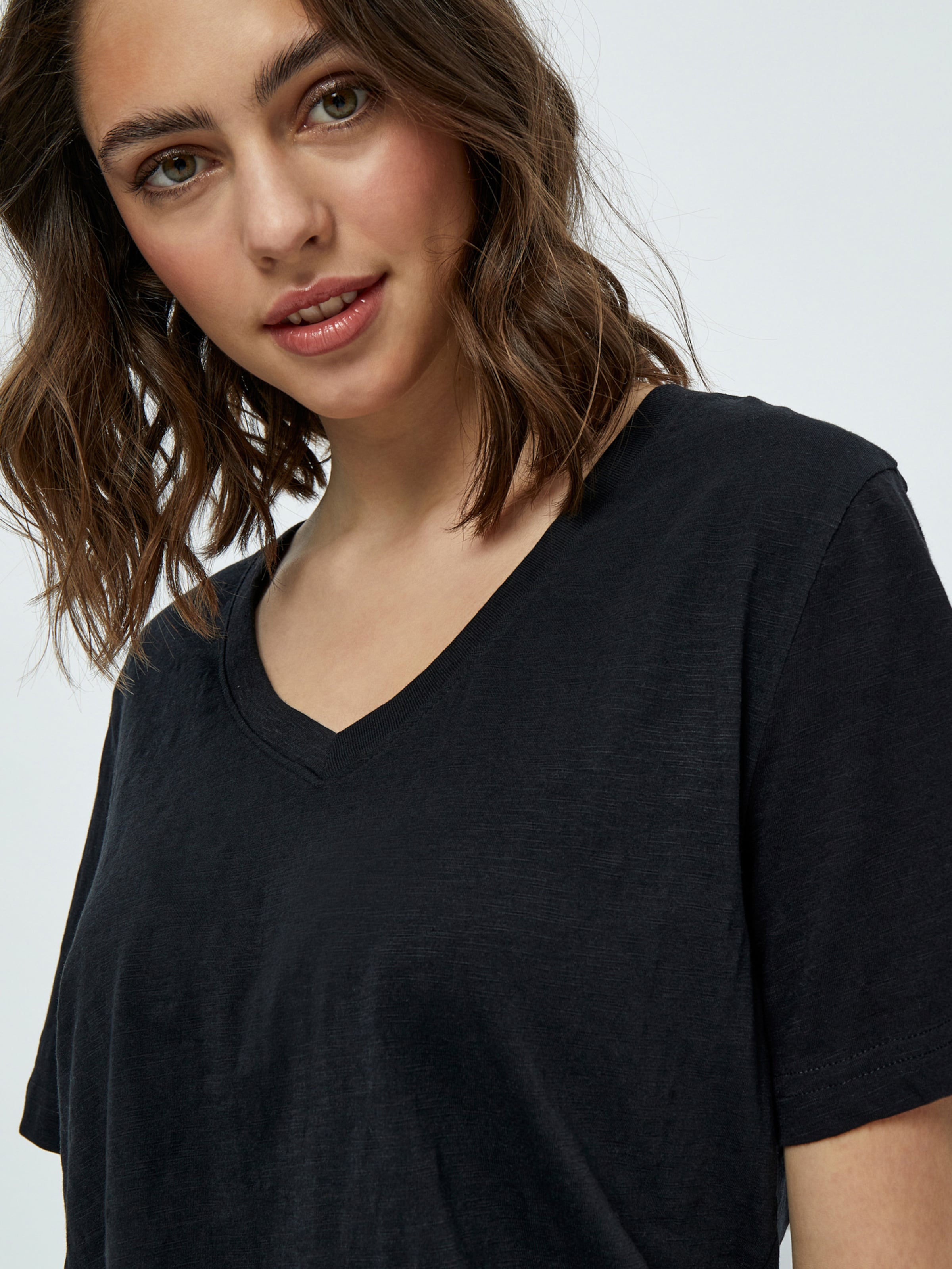 T-shirt 'Leti' minus en noir