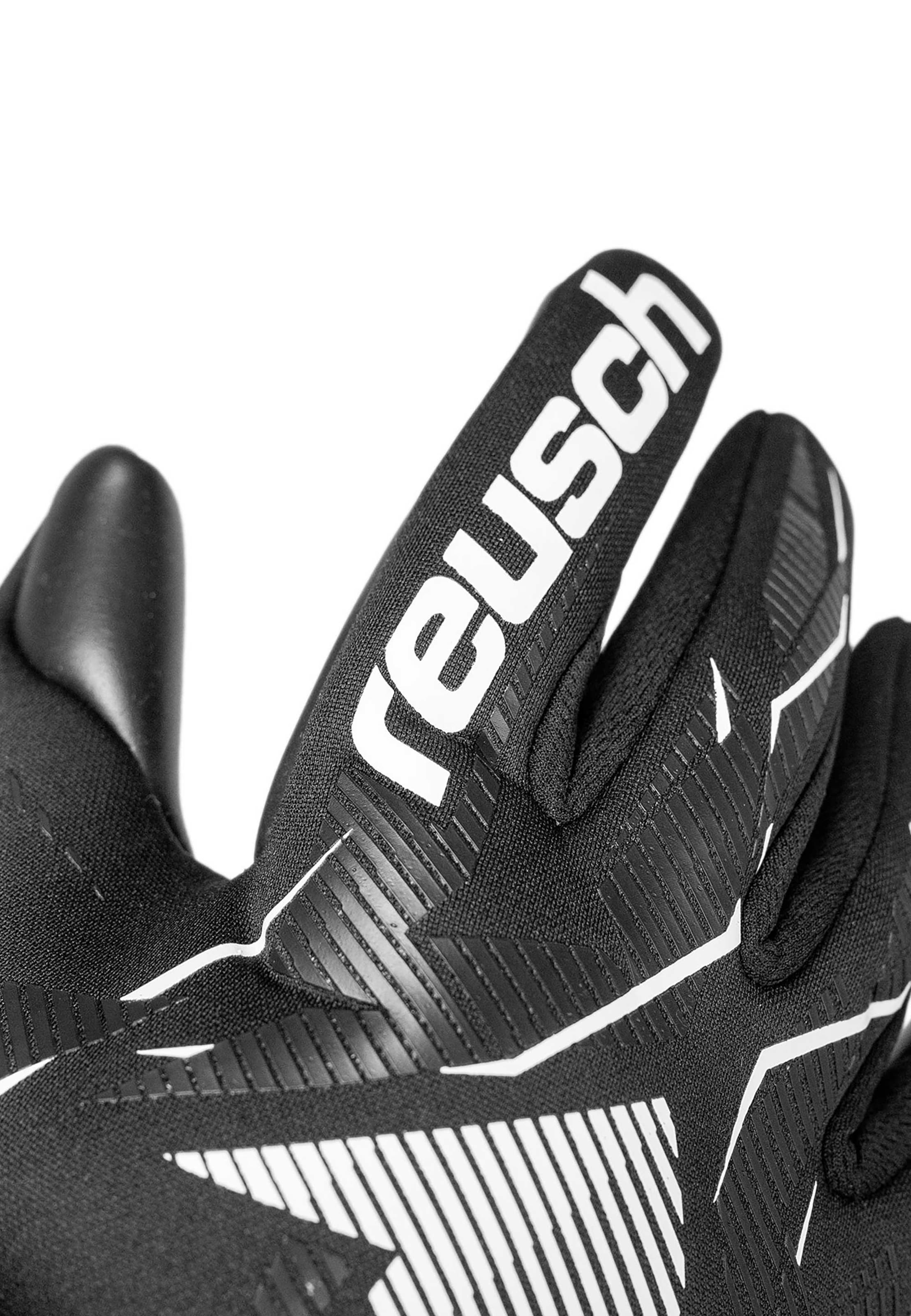 REUSCH Sports gloves 'Fastgrip Infinity' in Black