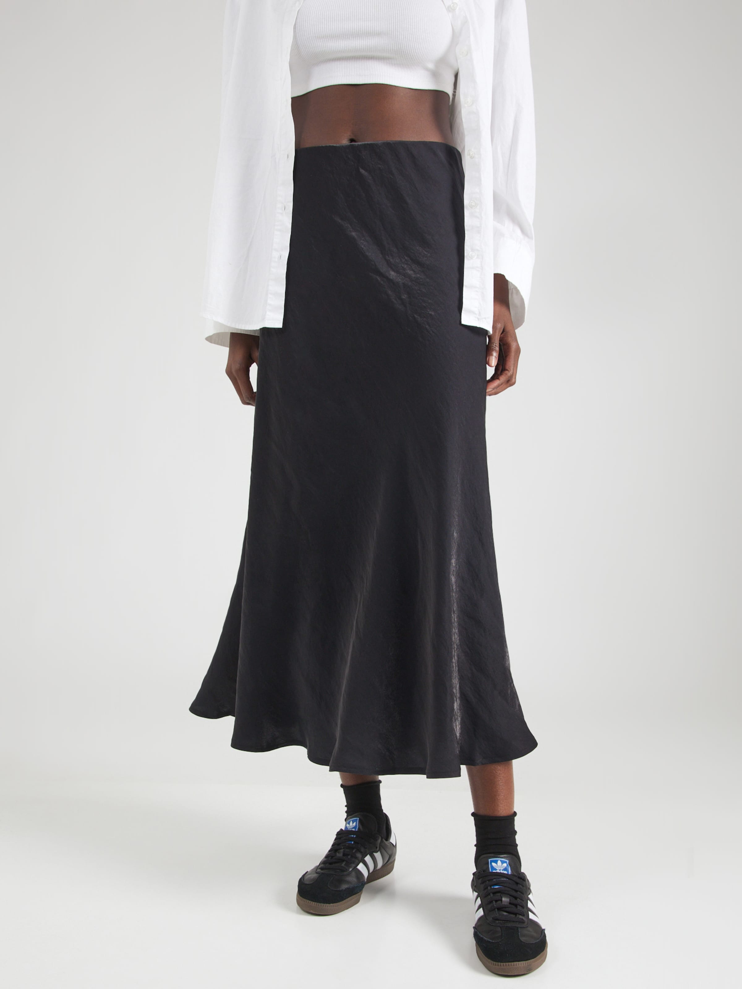 Summum Rok in Zwart ABOUT YOU