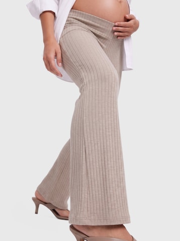 Only Maternity Flared Broek 'OLMLOLA' in Bruin