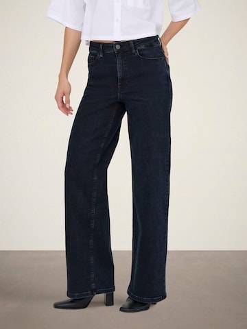 Jaqueline de Yong Baggy Jeans 'Felina' in Blue: front