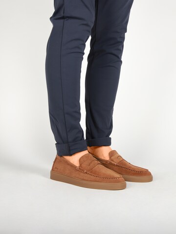 BLACKSTONE - Mocassins 'Zuko Enzo DG370' em castanho
