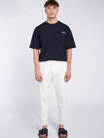 Regular Pantalon à pince 'Q6' Goldgarn en blanc