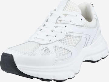 ABOUT YOU Sneakers in White: front