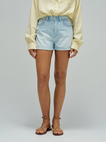 Salsa Jeans Shorts True in Blau: Vorderseite