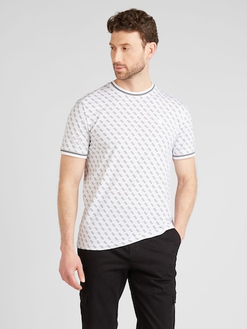 Tricou 'MARSHALL' de la GUESS pe alb: față