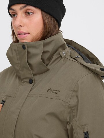 Giacca per outdoor ' NBWanda W 10.000 mit wasserdichter Beschichtung ' di North Bend in verde