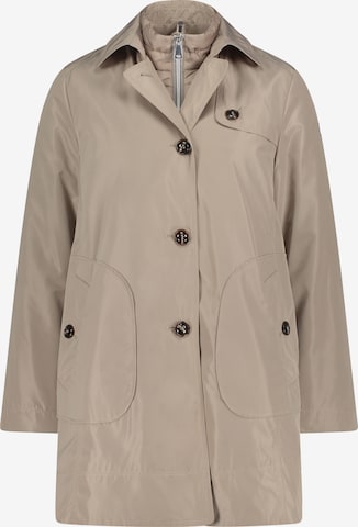 Veste mi-saison Betty Barclay en marron : devant