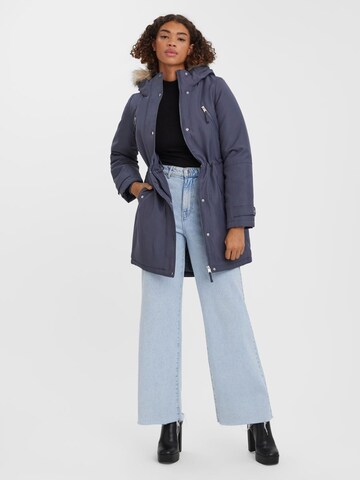 VERO MODA Vinterparka 'Track' i blå
