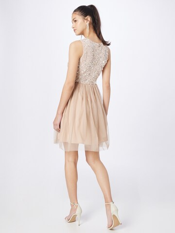 Robe de cocktail 'Picasso' LACE & BEADS en rose