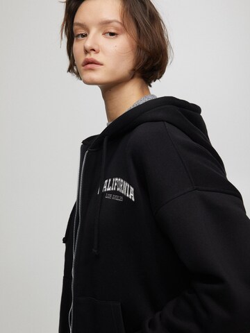 Pull&Bear Zip-Up Hoodie in Black