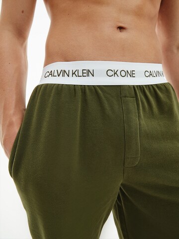 Regular Pantalon de pyjama Calvin Klein Underwear en vert