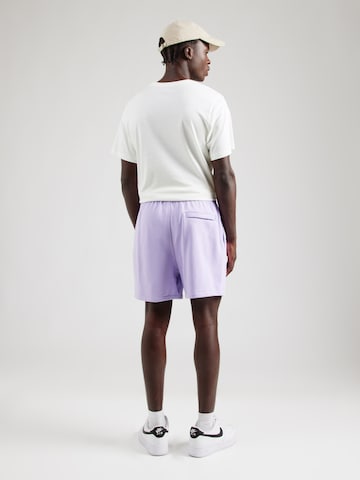 Nike Sportswear Loosefit Housut 'CLUB' värissä lila