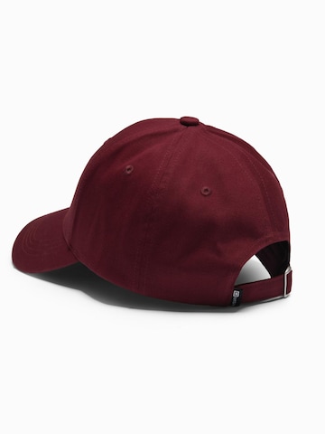 Ombre Cap in Red