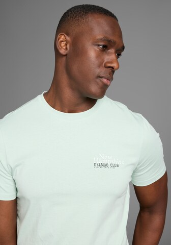 DELMAO T-Shirt in Grün